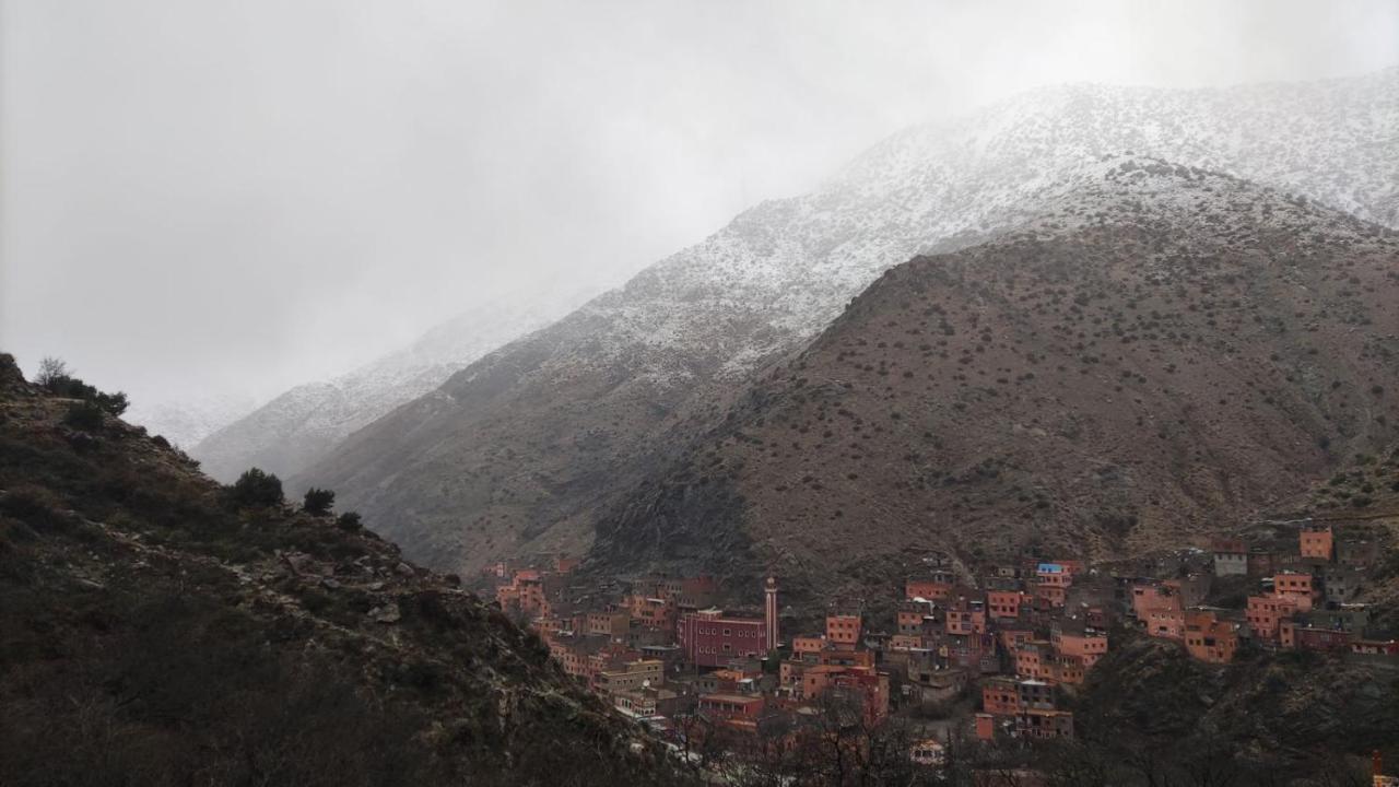 Auberge Gite De Jeunesse Les Cascades Setti Fatma Exterior foto